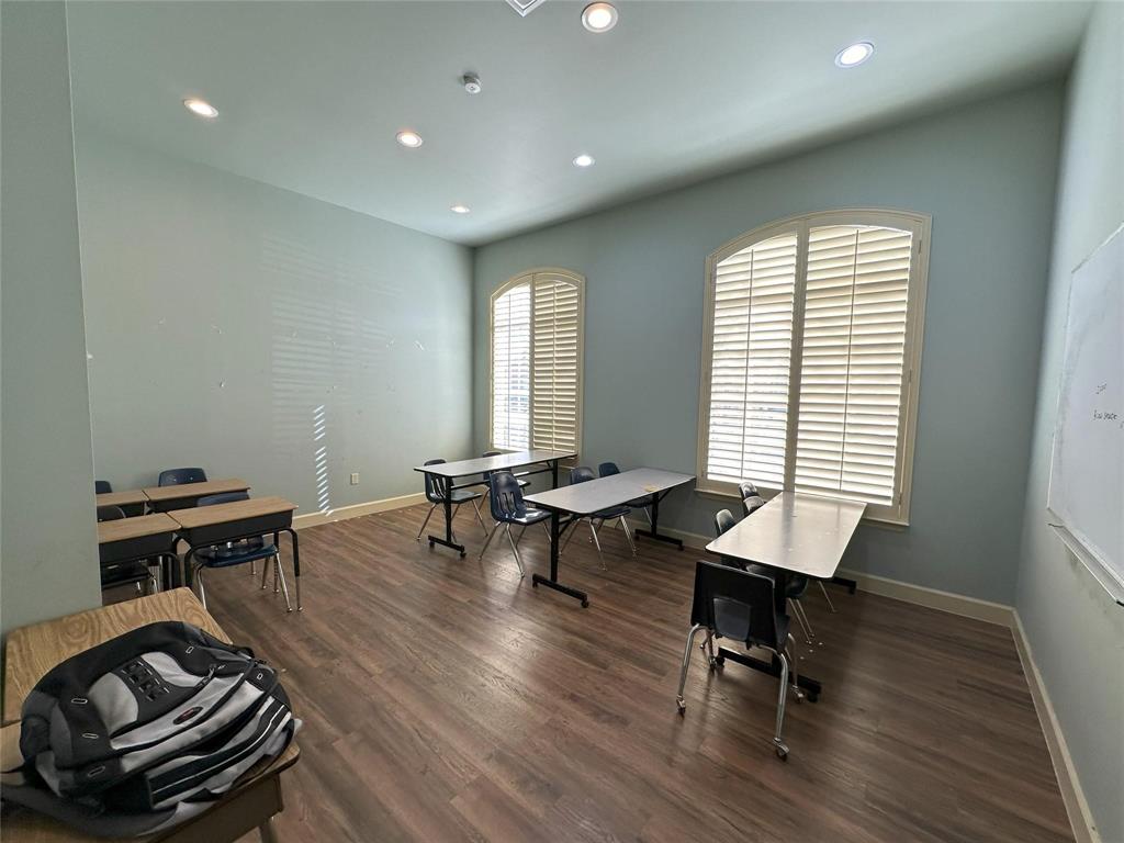 Preston Hedgcoxe Office Park - Commercial Sale