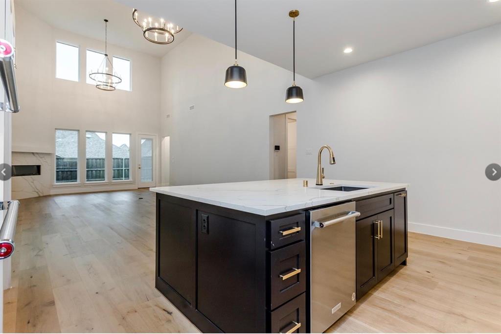 3928 River Bend Street