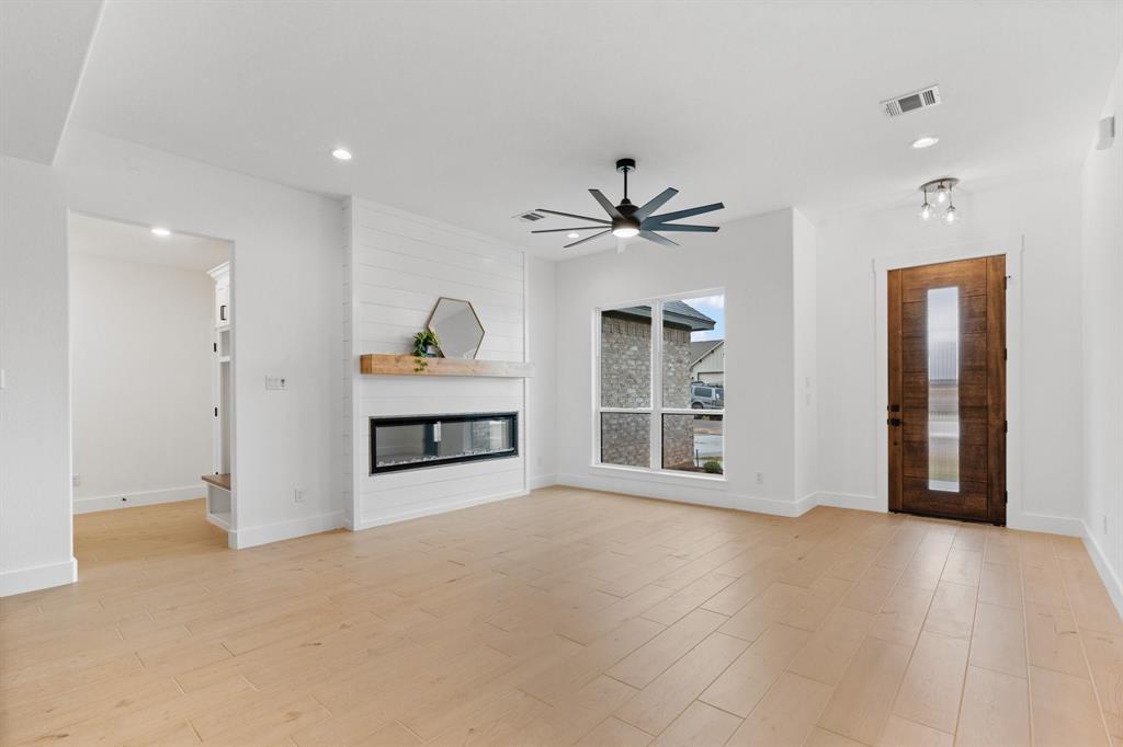 3306 Promenade Court