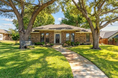 1128 Bayshore Drive Rockwall TX 75087