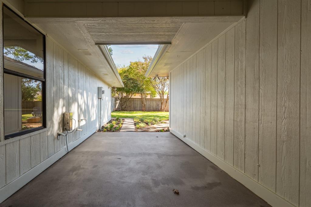 1128 Bayshore Drive