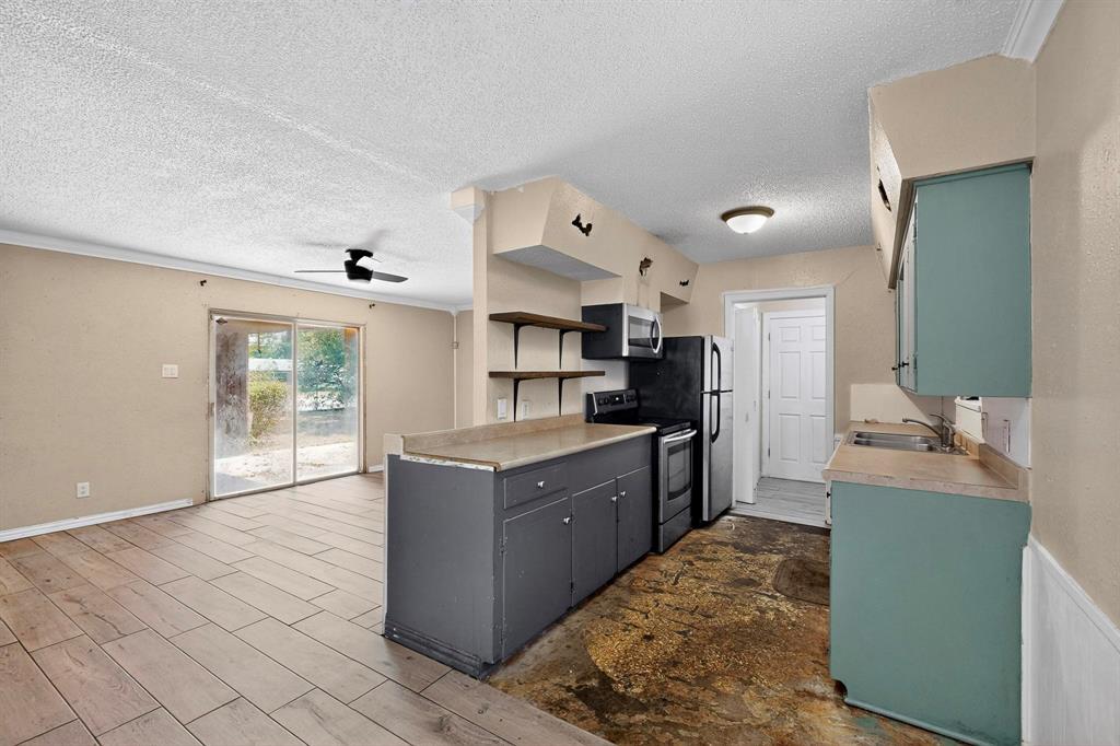 H B Mccalla - Residential