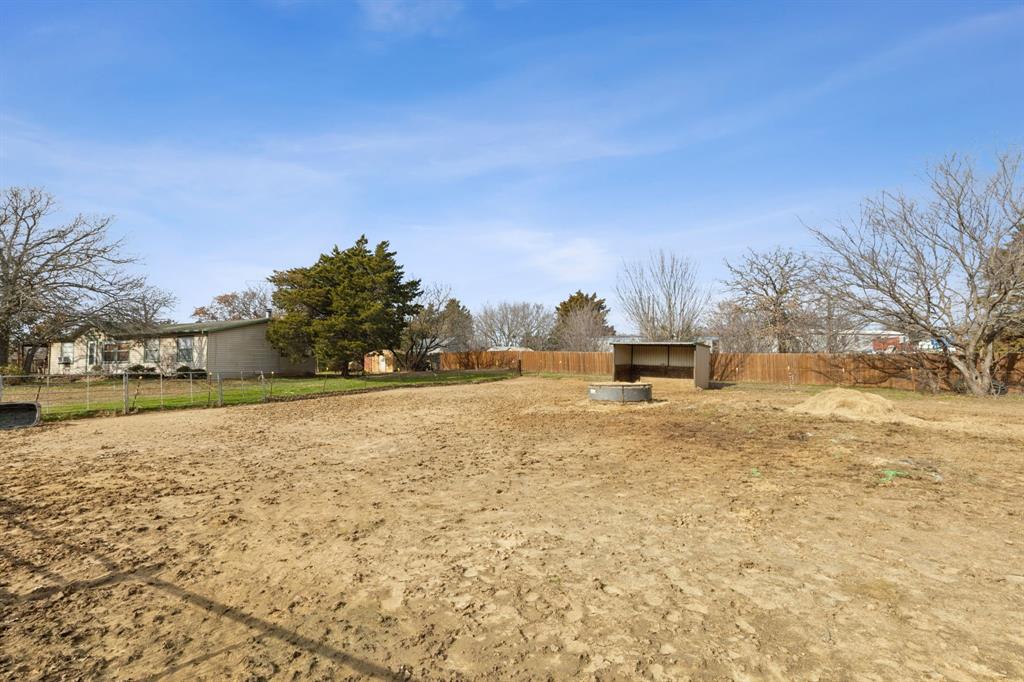 1189 Lloyds Road