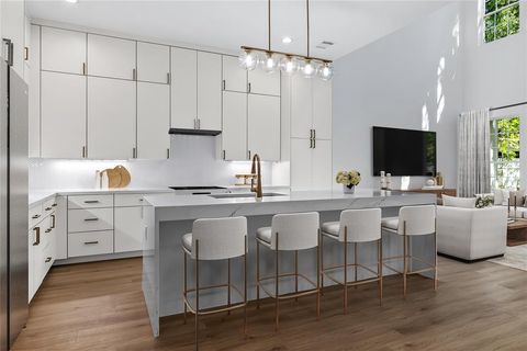 2322 Arroyo Avenue Dallas TX 75219