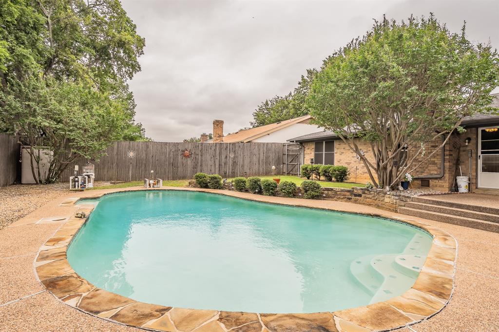Euless Main Place Add - Residential