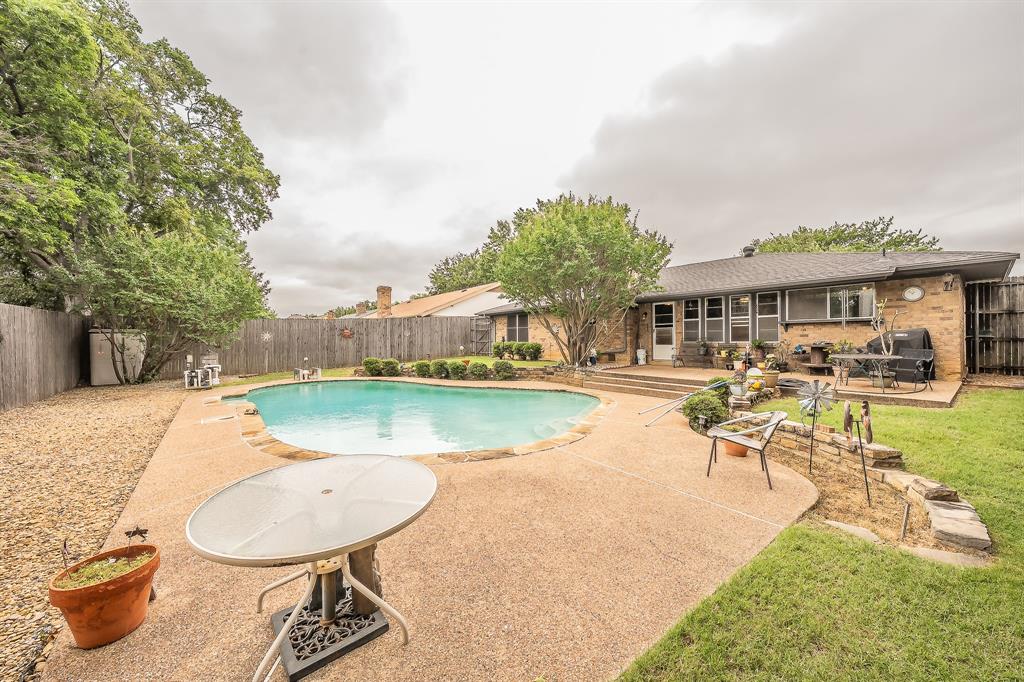 Euless Main Place Add - Residential