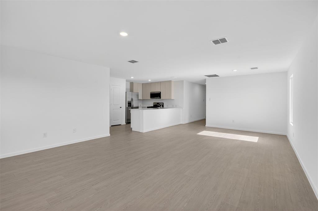 Landing at Creekside - Residential Lease