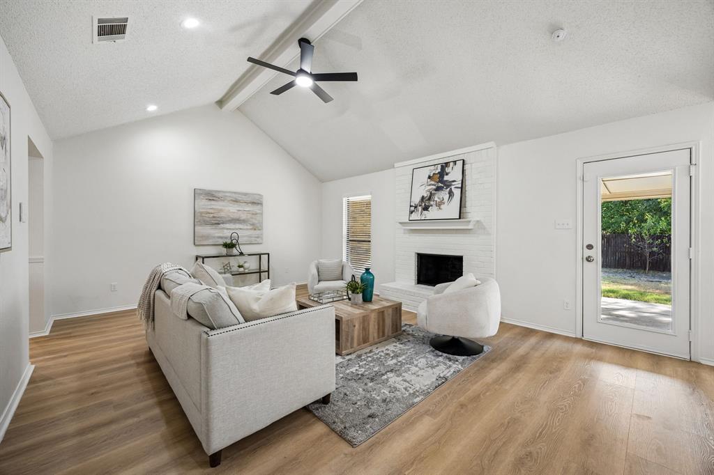 7208 Meadowbrook Drive