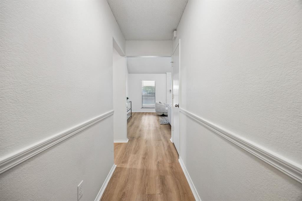 7208 Meadowbrook Drive