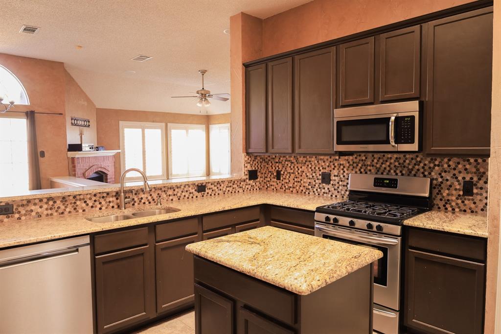 Hillcrest Estates Sec II Ph I - Residential Lease