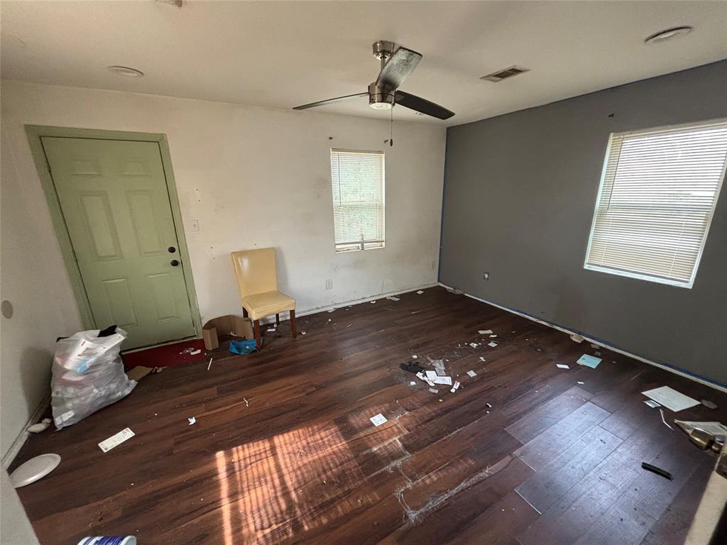 Z RICKETTS SURV ABS #1203 - Residential Lease