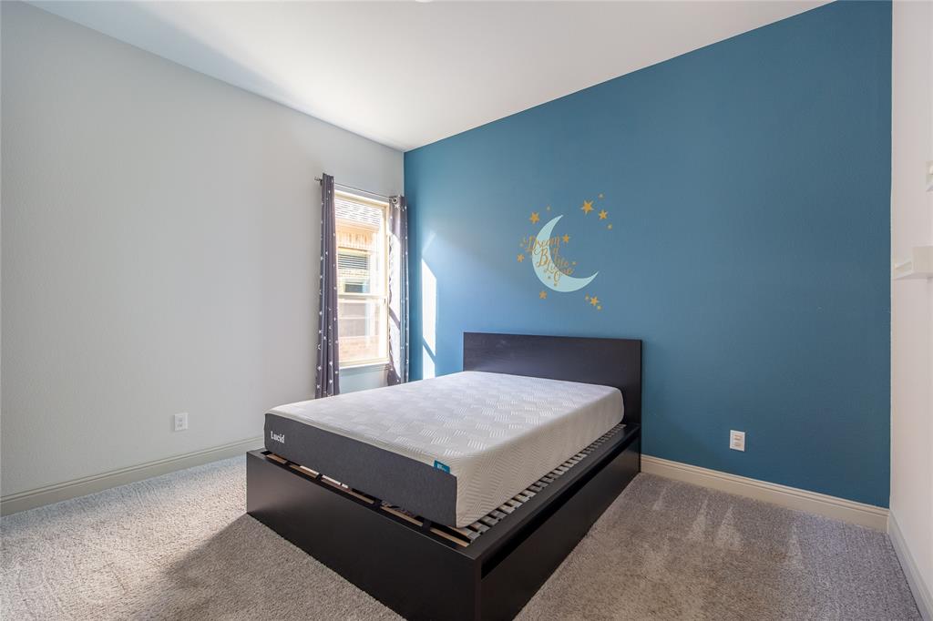 MANORS ON MILLER - Residential Lease