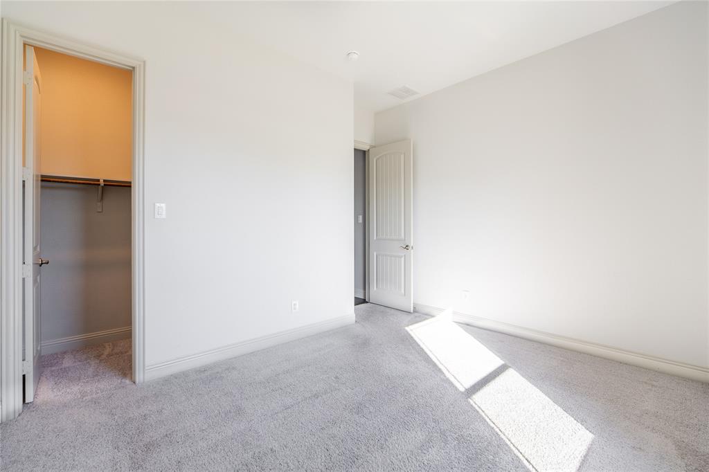 MANORS ON MILLER - Residential Lease