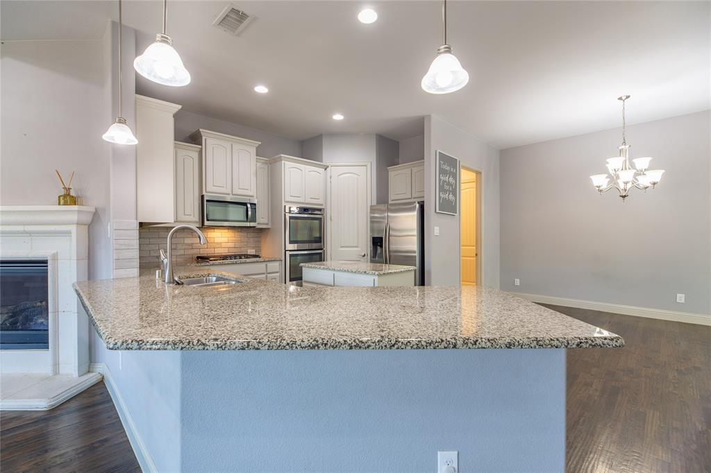 MANORS ON MILLER - Residential Lease