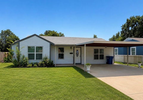 Photo of 1640 Glenn Drive, Blue Mound, TX 76131 (MLS # 21331267)