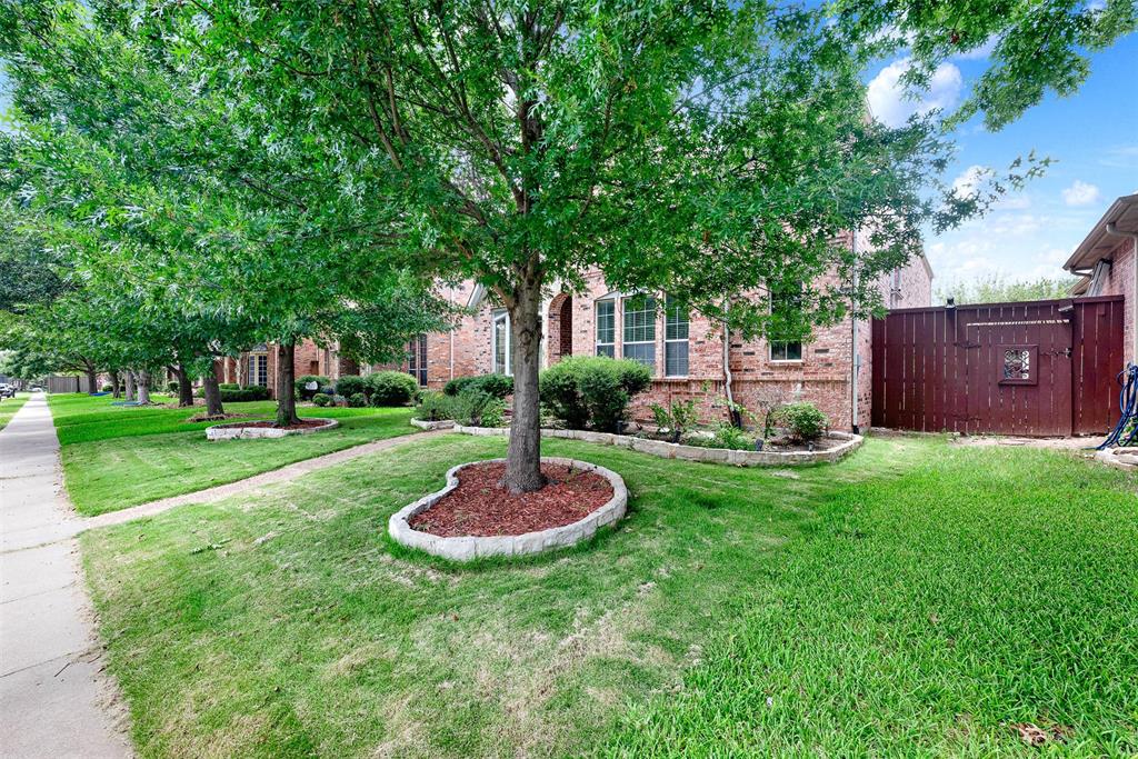 5925 Country View Lane