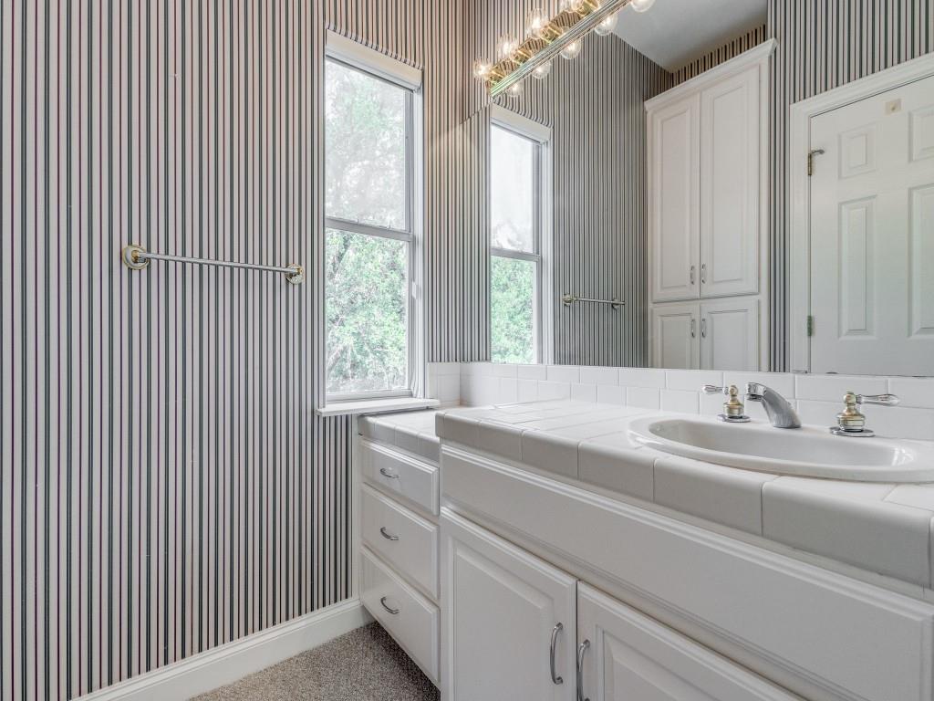 KING ESTATES - Residential