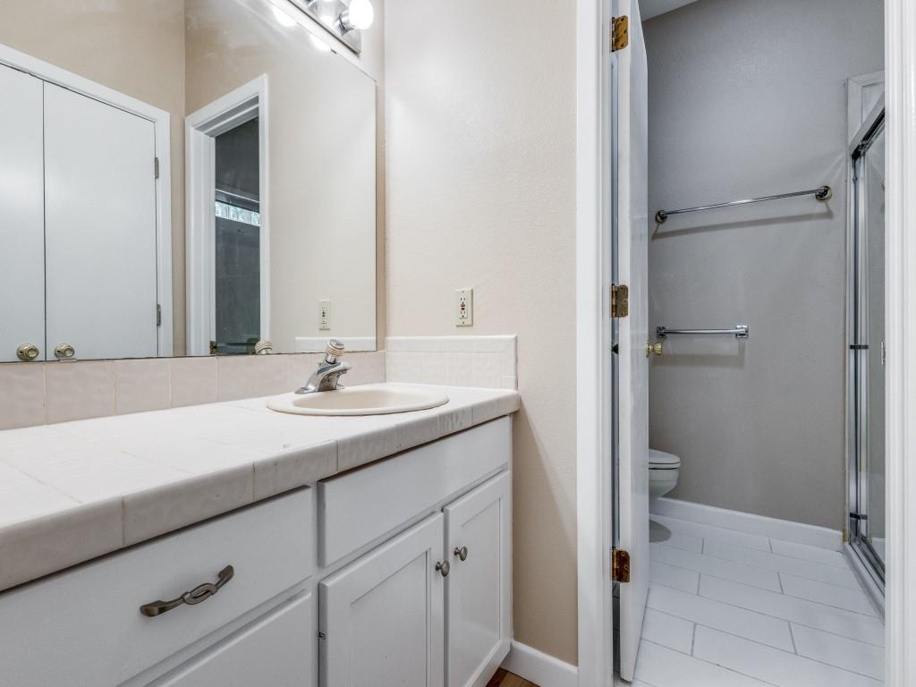 KING ESTATES - Residential