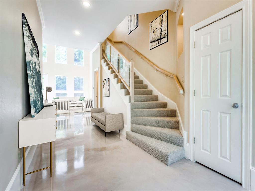 KING ESTATES - Residential