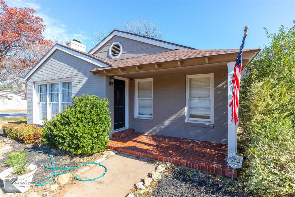 701 Sayles Boulevard