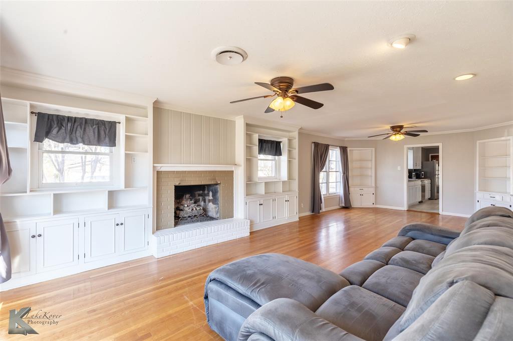 701 Sayles Boulevard