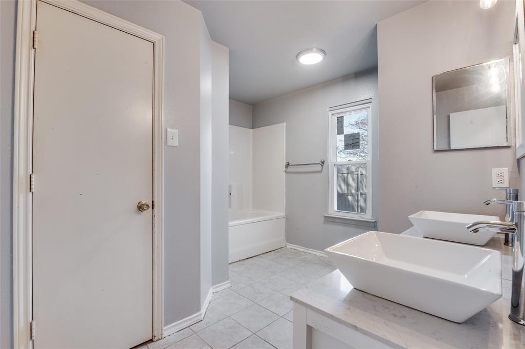 Hillcrest 03 - Residential