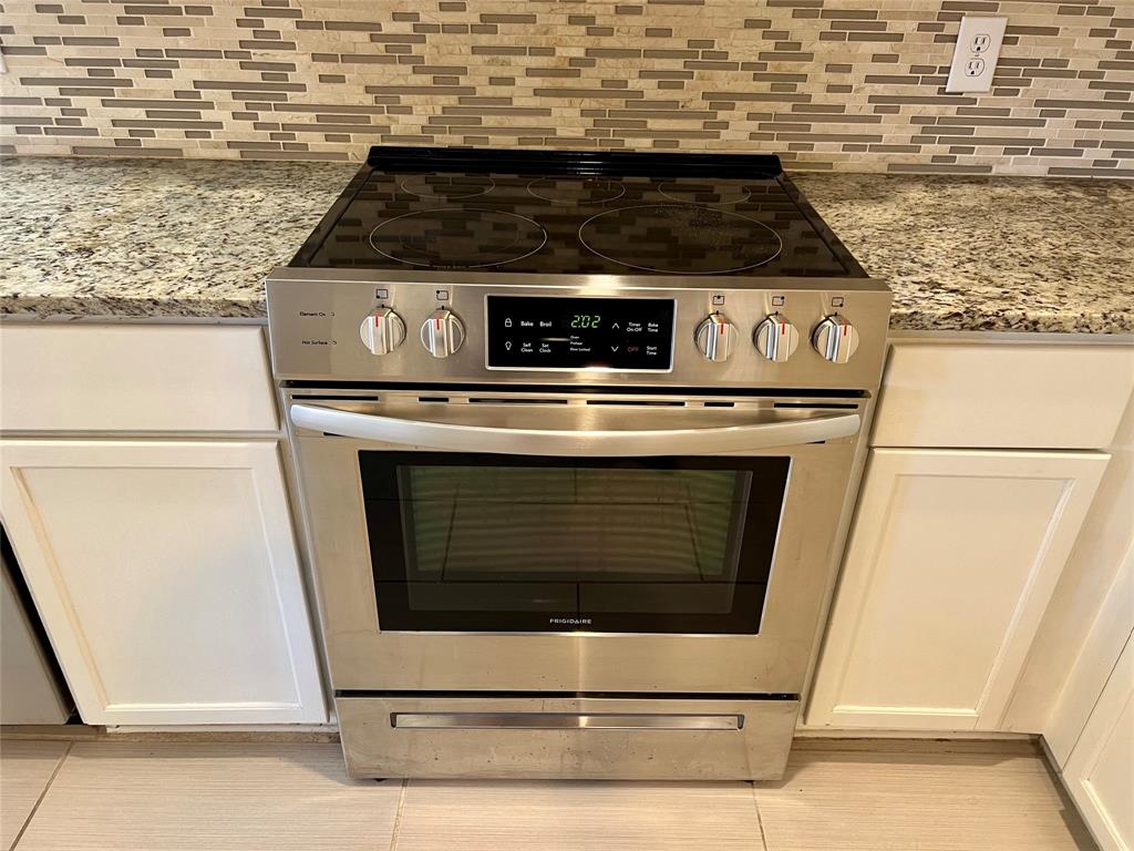 Heights At Westridge Ph II The - Residential Lease