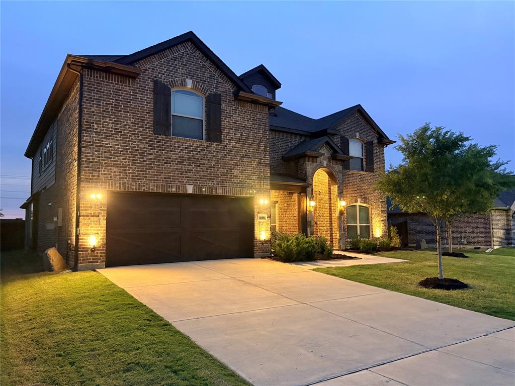 1606 Nighthawk Lane