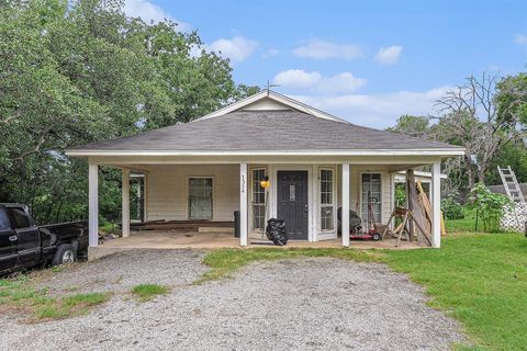 3354 W Highway 199 Springtown TX 76082