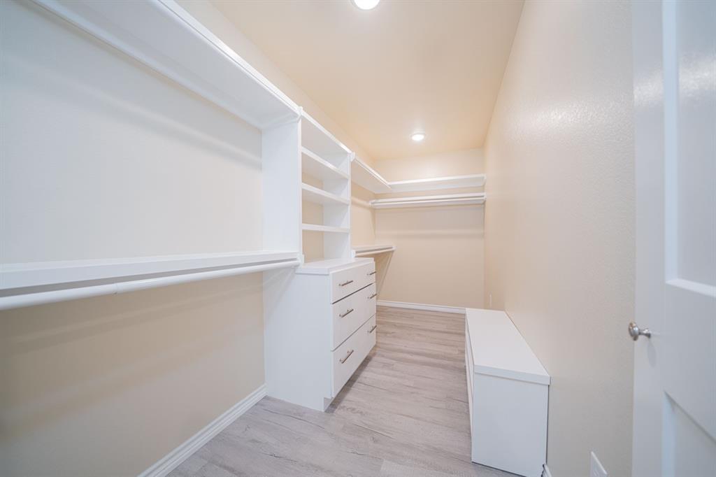 Tall Tree - Residential