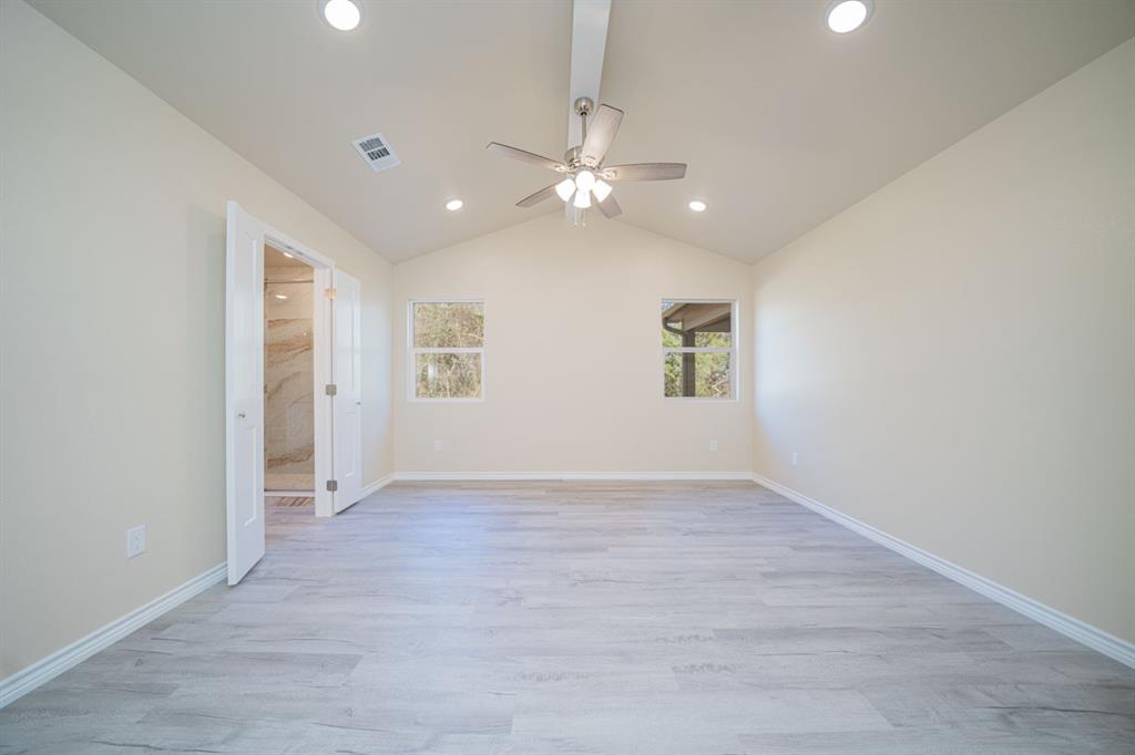 Tall Tree - Residential