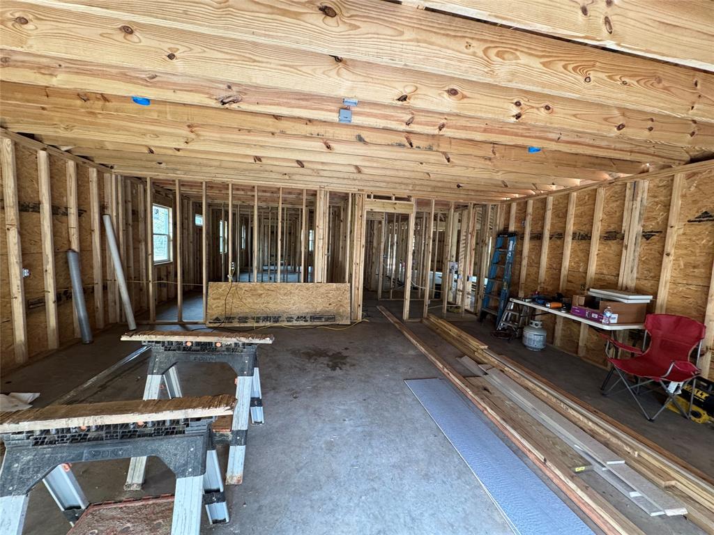 Tall Tree - Residential