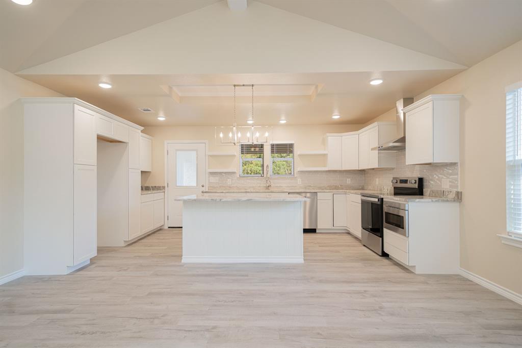 Tall Tree - Residential