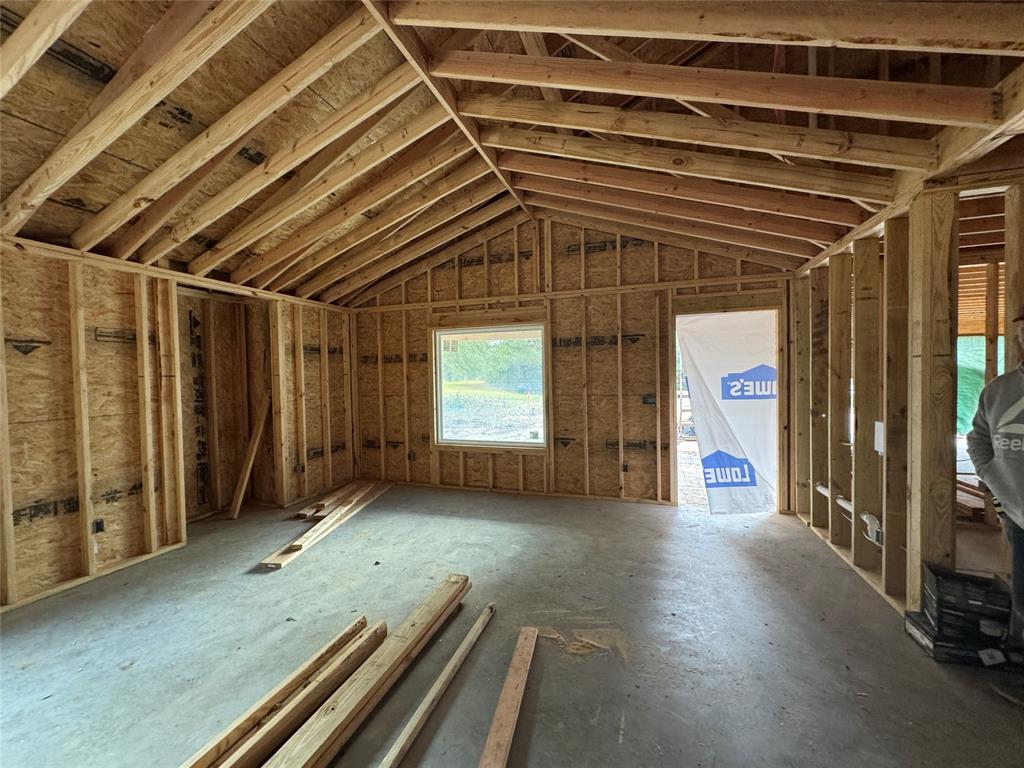 Tall Tree - Residential