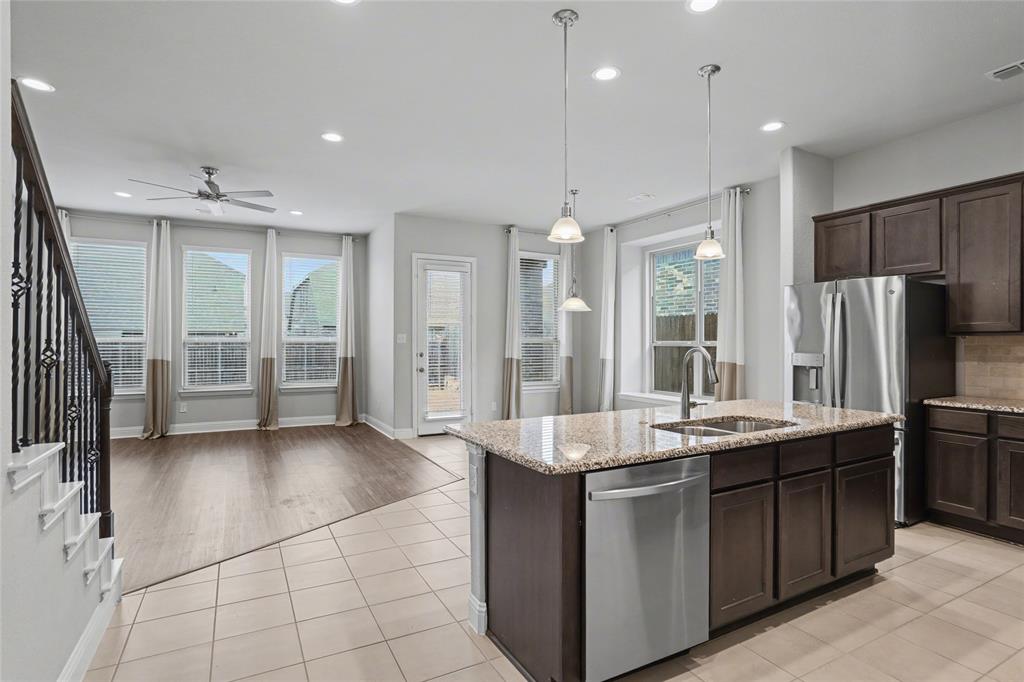 321 Lexington Avenue