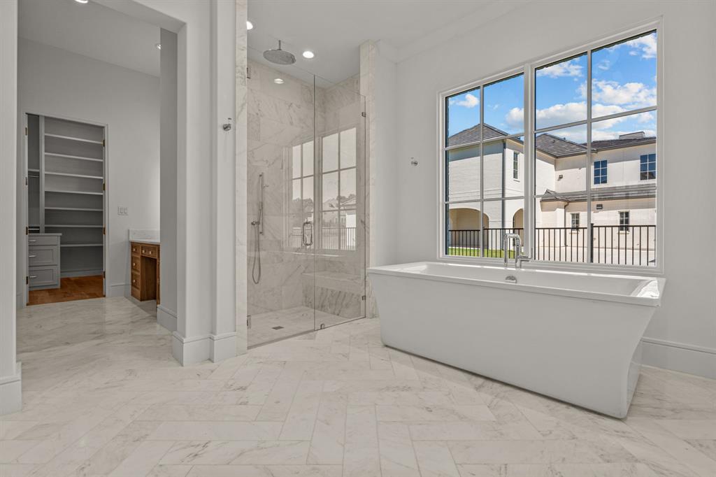 Montrachet - Residential