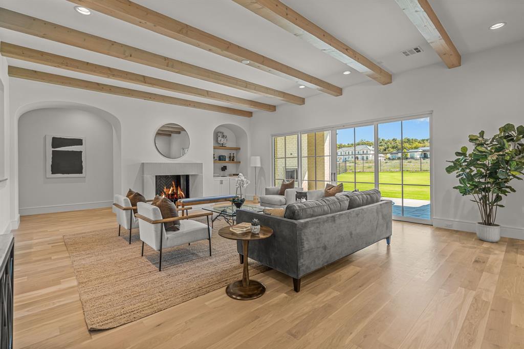 Montrachet - Residential