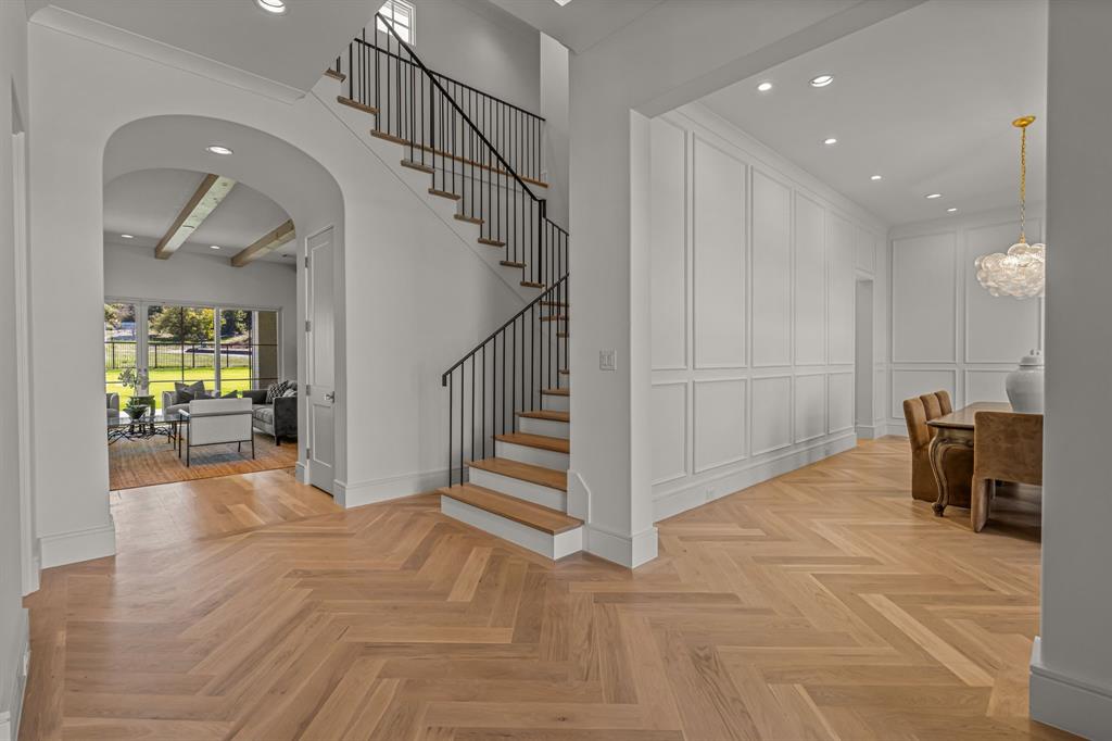 Montrachet - Residential