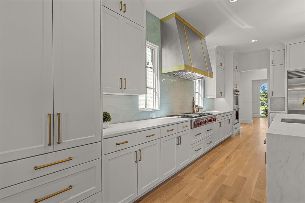 Montrachet - Residential