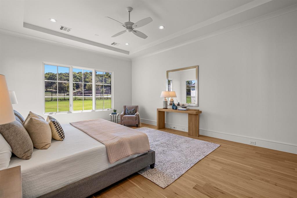 Montrachet - Residential