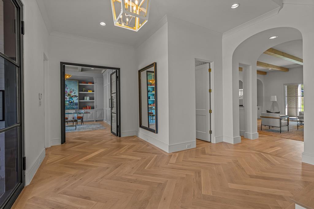 Montrachet - Residential