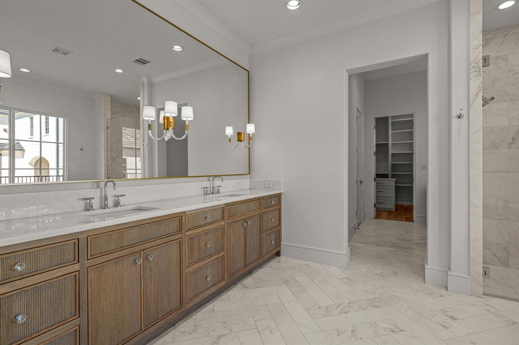 Montrachet - Residential