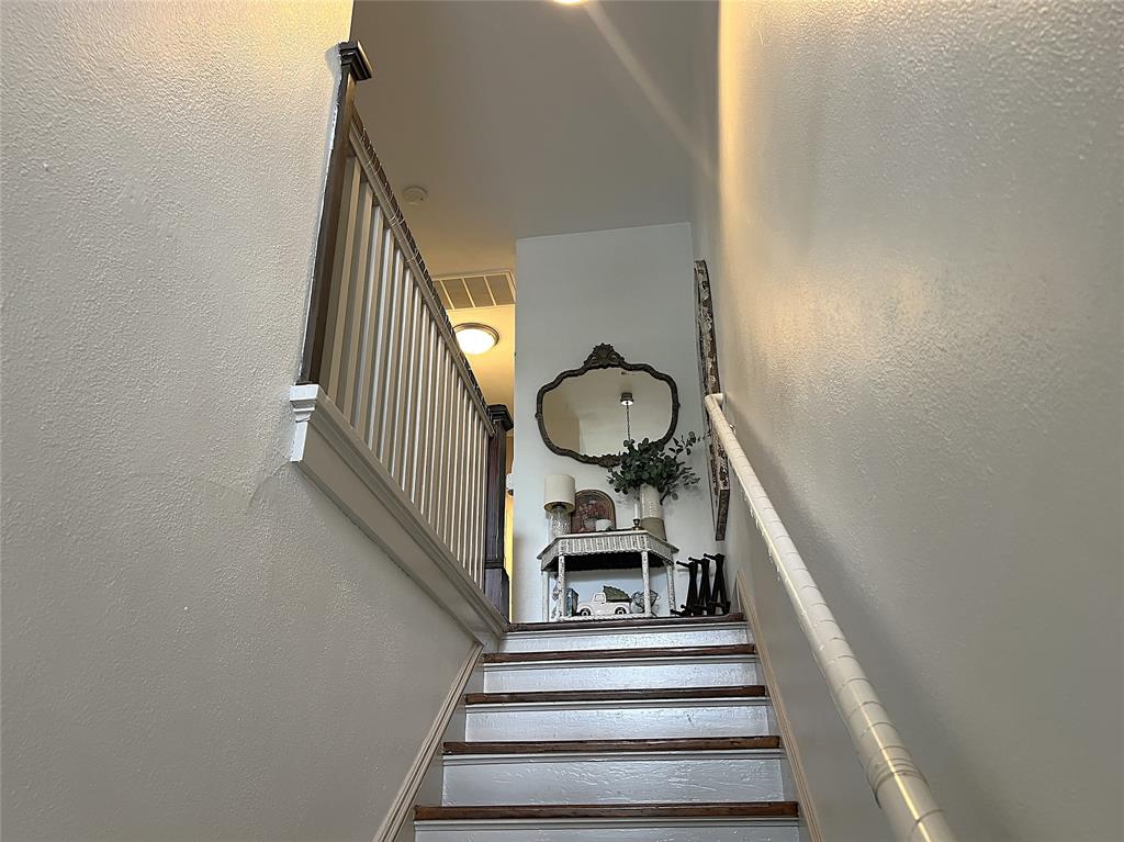 Town - Residential Lease