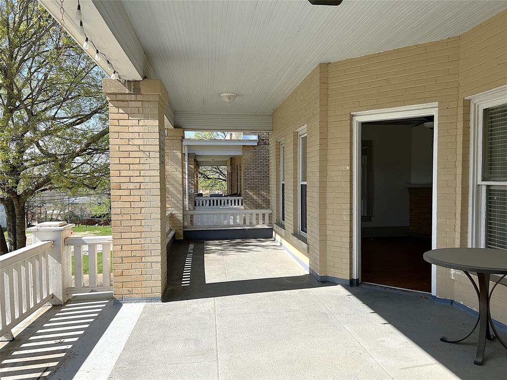 Town - Residential Lease