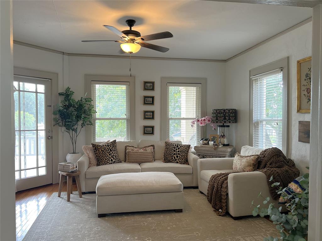 Town - Residential Lease