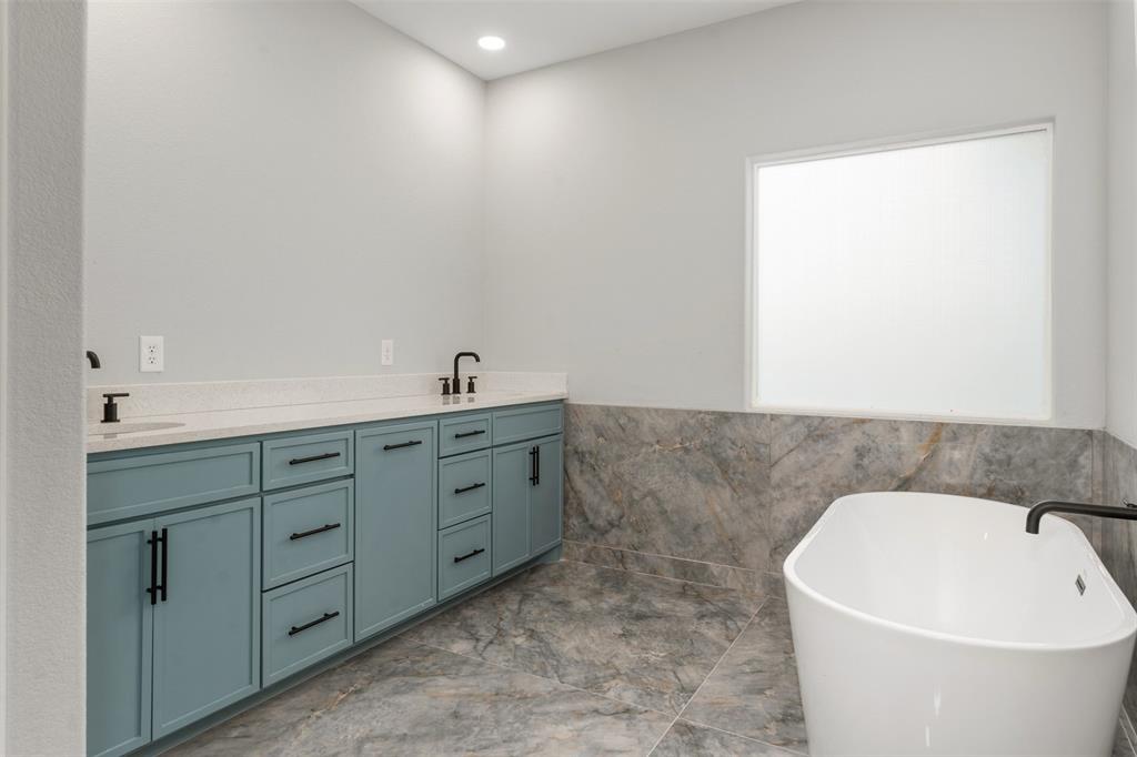 Cottages at Cedar Creek Lake - Residential