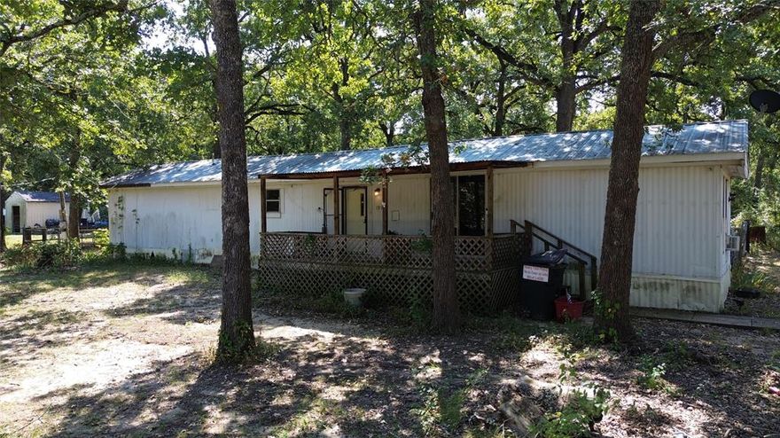Prime Investment Opportunity Near Lake Tawakoni!
Investors, seize this chance to own a singlewide mobile home nestled on three spacious lots, perfect for generating rental income with minimal updates. This property features a carport and a shed for added convenience and storage. Located just minutes from Lake Tawakoni, Texas’ premier catfish capital, it’s an ideal spot for tenants seeking outdoor recreation.
Bonus Deal! The seller also owns a second property across the street at 1952 Private Road 3836, sitting on three additional lots with a spacious building ready to be transformed into livable space. Purchase both properties together for a special discounted price and maximize your investment potential!
Motivated Seller – All Offers Welcome! Don’t miss this rare opportunity to secure two properties in a high-potential area.
All information is approximate and to be verified by buyer and buyer's agent.