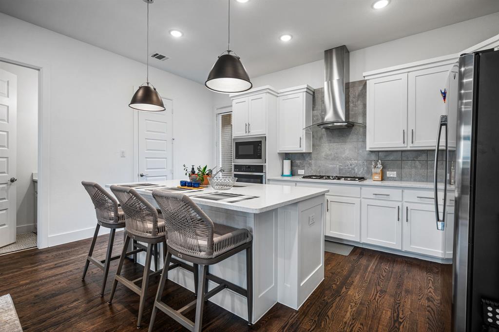 Sapphire Bay - Residential Lease