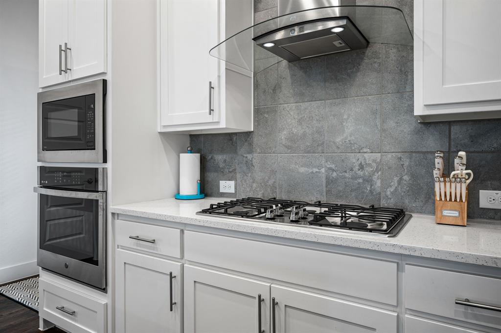 Sapphire Bay - Residential Lease