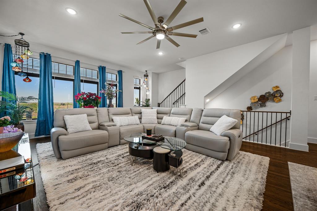 Sapphire Bay - Residential Lease